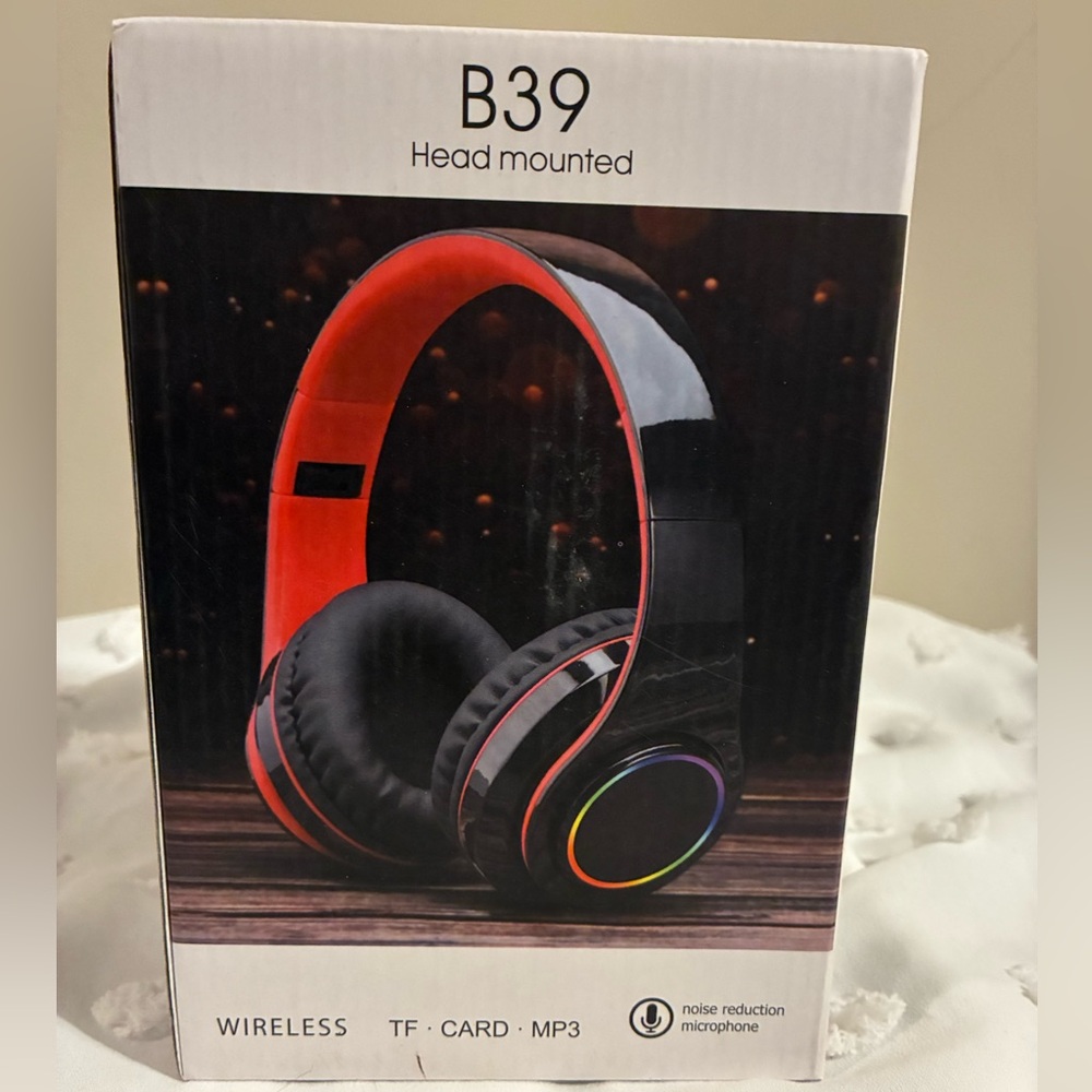 B39 Wireless Over-Ear Headphones - Blue & Black